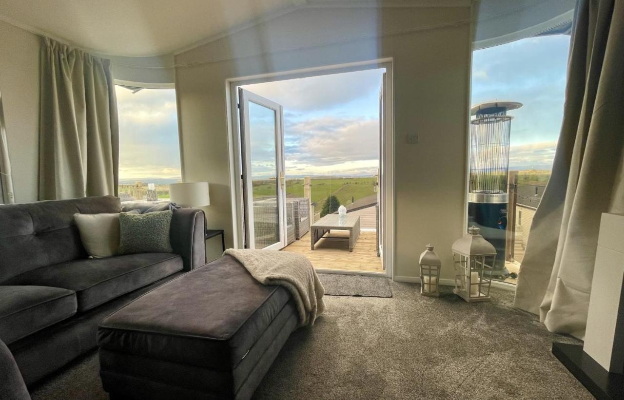Ribble Valley Lodge Retreat ジスバーン エクステリア 写真